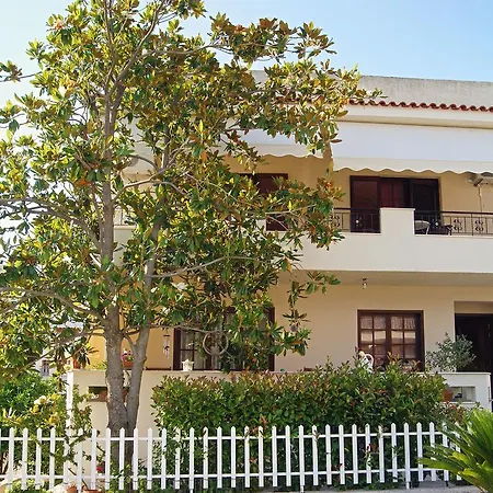 Iliotropio Aparthotel 3*